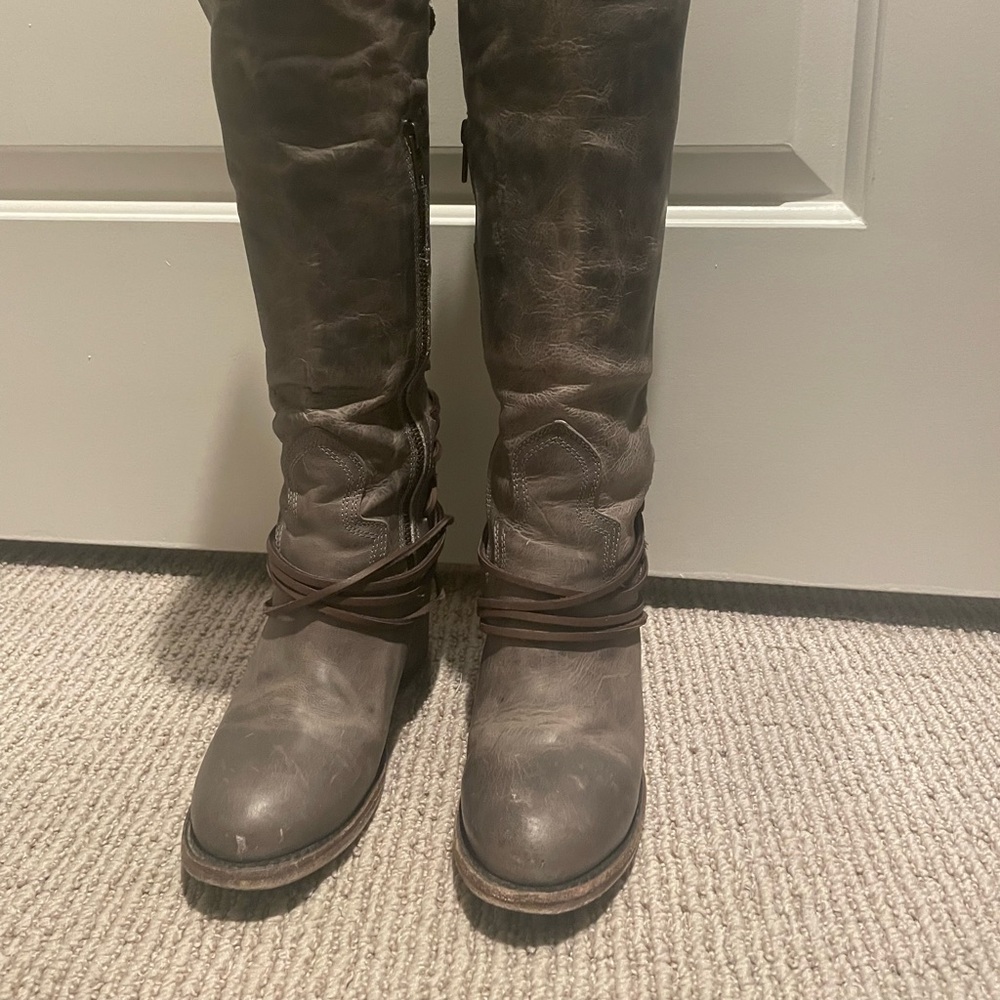 Freebird Boots - Picture 2 of 7